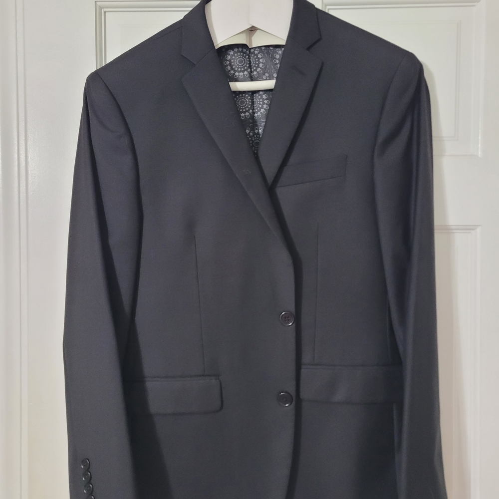 TALLIA Elegant Black Men's Tuxedo